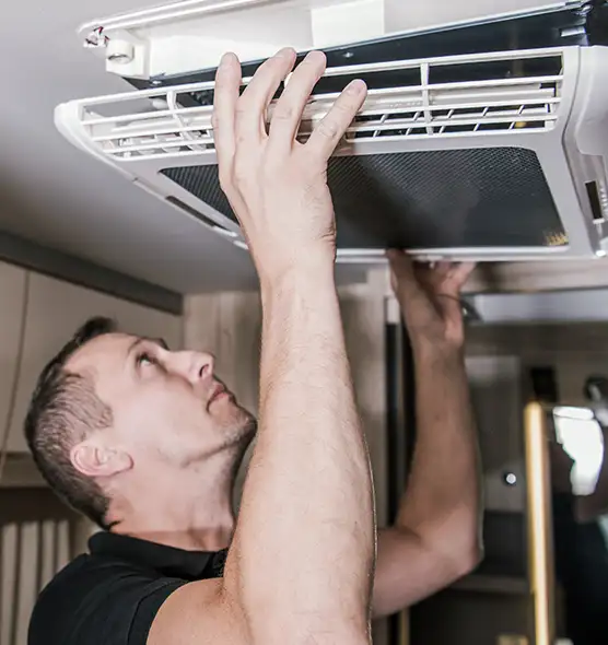  Professional Licensed And Insured Cleaners in Lynchburg, VA